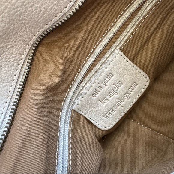 Cut N’ Paste Rustic Leather Boho Large Fringe Bag - Picture 5 of 5